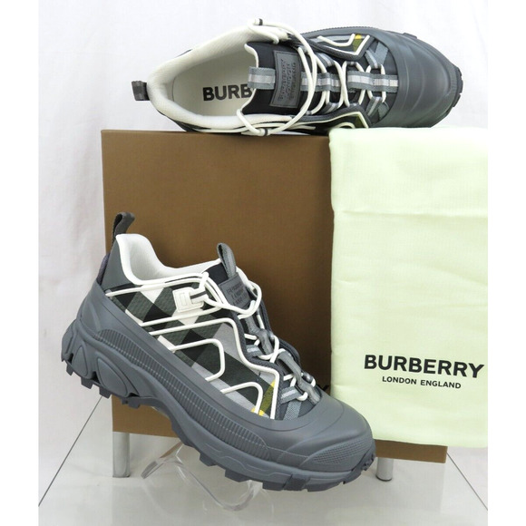 $950 BURBERRY ARTHUR GRAY GREEN CHECK CANVAS RUBBER LOGO SNEAKERS 42 US 9 ITALY - Picture 1 of 13